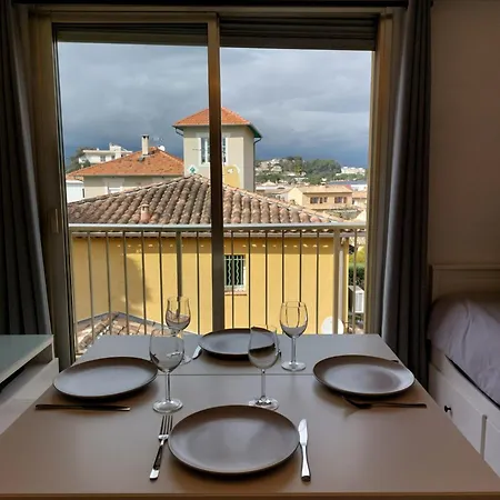 T2 Au Calme, Proche Des Plages, Climatise Et Parking Prive Cagnes-sur-Mer Exterior photo
